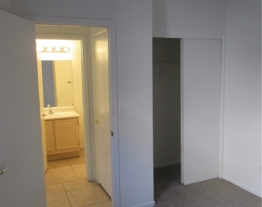 5125 W Reno Avenue - Photo Thumbnail 15