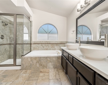 1937 Tropical Breeze Drive - Photo Thumbnail 11