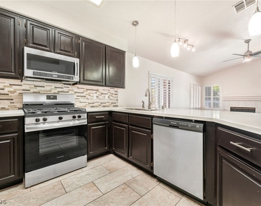 1937 Tropical Breeze Drive - Photo Thumbnail 7