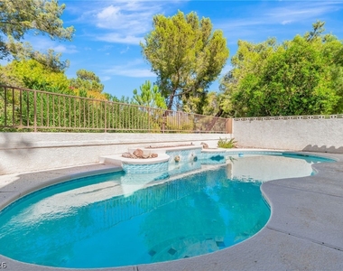 1937 Tropical Breeze Drive - Photo Thumbnail 22