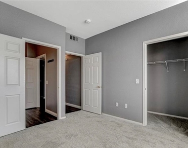9975 Peace Way - Photo Thumbnail 14
