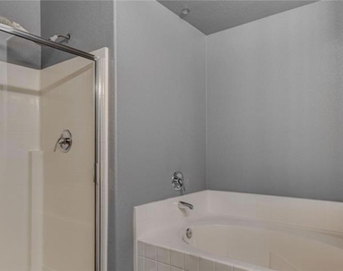 9975 Peace Way - Photo Thumbnail 12