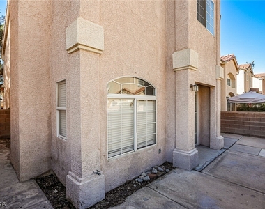 5586 Stomping Boots Avenue - Photo Thumbnail 19