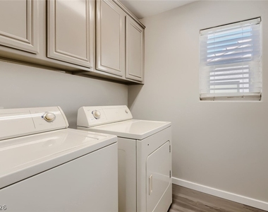 11698 Autunno Street - Photo Thumbnail 14