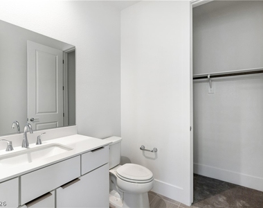 647 Spotted Falcon Street - Photo Thumbnail 44