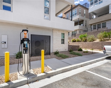 647 Spotted Falcon Street - Photo Thumbnail 50