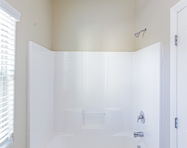 9597 Greensburg Avenue - Photo Thumbnail 24