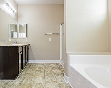 9597 Greensburg Avenue - Photo Thumbnail 39
