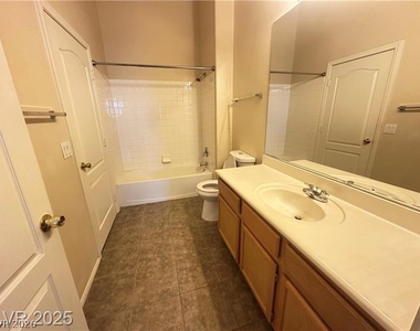 700 Carnegie Street - Photo Thumbnail 4