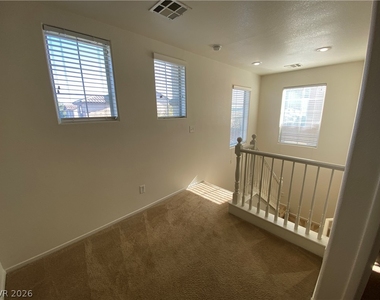 12035 Lewiston Street - Photo Thumbnail 12