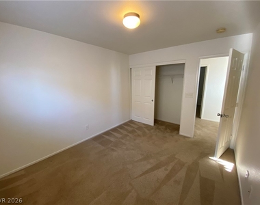 12035 Lewiston Street - Photo Thumbnail 10