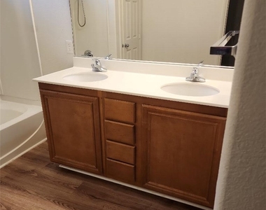 3236 Brayton Mist Drive - Photo Thumbnail 35