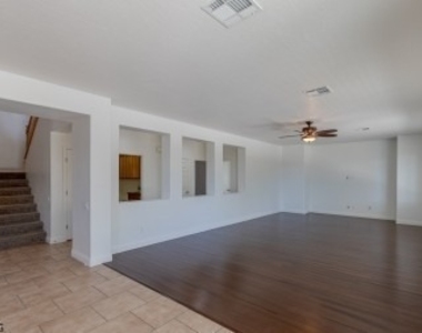 2553 Chateau Clermont Street - Photo Thumbnail 9