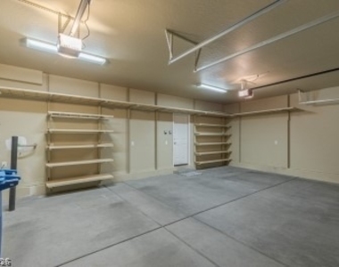 2553 Chateau Clermont Street - Photo Thumbnail 31