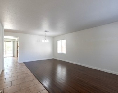 2553 Chateau Clermont Street - Photo Thumbnail 11