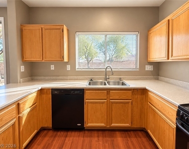 10441 Vinson Point Avenue - Photo Thumbnail 14