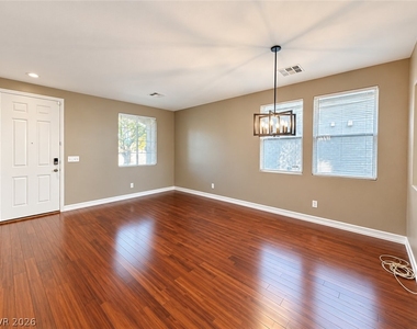 10441 Vinson Point Avenue - Photo Thumbnail 2