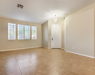 1107 Bear Cub Court - Photo Thumbnail 3