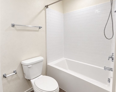 9122 Rory Storm Street - Photo Thumbnail 10
