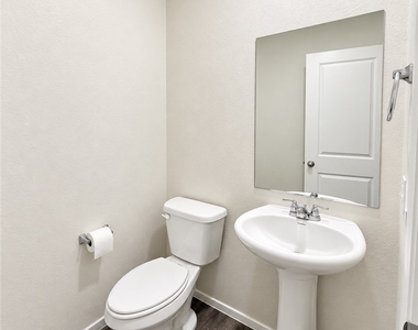 9122 Rory Storm Street - Photo Thumbnail 5