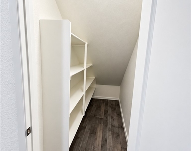 9122 Rory Storm Street - Photo Thumbnail 2