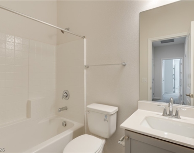 7039 Atwood Peaks Avenue - Photo Thumbnail 13