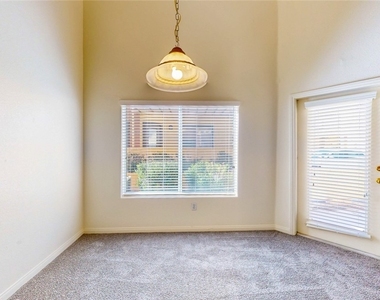 4915 E Russell Road - Photo Thumbnail 6
