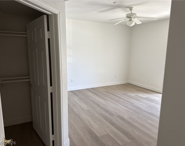 833 Aspen Peak Loop - Photo Thumbnail 22