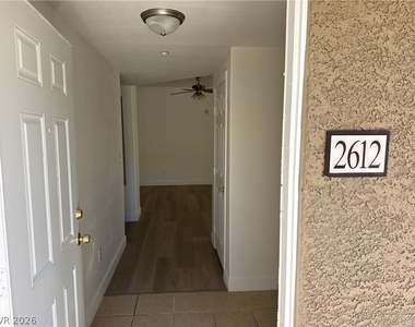 833 Aspen Peak Loop - Photo Thumbnail 2