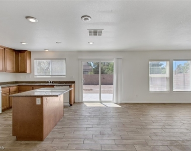 3229 Visionary Bay Avenue - Photo Thumbnail 16