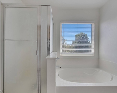 3229 Visionary Bay Avenue - Photo Thumbnail 28