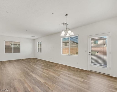 614 Taliput Palm Place - Photo Thumbnail 7