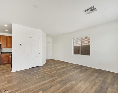 614 Taliput Palm Place - Photo Thumbnail 5