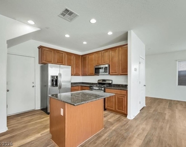 614 Taliput Palm Place - Photo Thumbnail 12