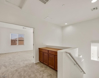 614 Taliput Palm Place - Photo Thumbnail 16