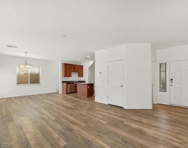 614 Taliput Palm Place - Photo Thumbnail 4