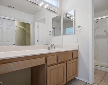 10129 Cresent Creek Drive - Photo Thumbnail 24