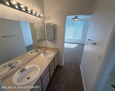 7905 Dutch Canyon Court - Photo Thumbnail 7
