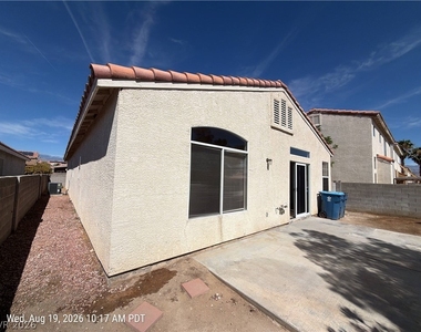 7905 Dutch Canyon Court - Photo Thumbnail 14