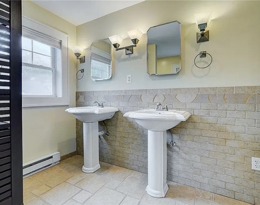 83 Dewey Avenue - Photo Thumbnail 21