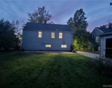 373 Niagara Falls Boulevard - Photo Thumbnail 1