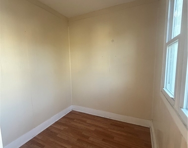 26 Gatchell-upper Street - Photo Thumbnail 3