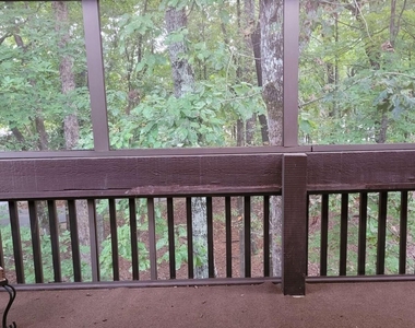 1202 Fairway Oaks - Photo Thumbnail 9