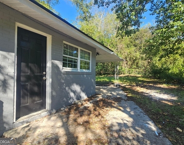 4346 Elkan Avenue - Photo Thumbnail 10