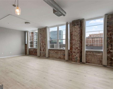 800 Peachtree Street Ne - Photo Thumbnail 5