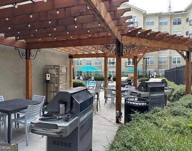 800 Peachtree Street Ne - Photo Thumbnail 21