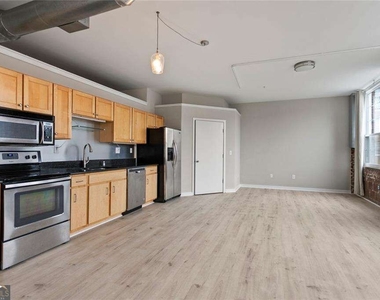 800 Peachtree Street Ne - Photo Thumbnail 6
