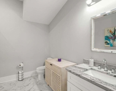 1520 Columbia Drive - Photo Thumbnail 7
