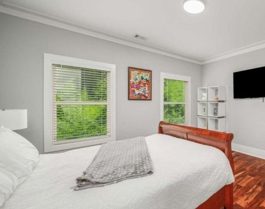 1520 Columbia Drive - Photo Thumbnail 35