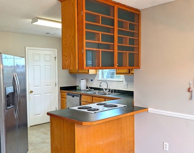 201 Brandonshire Lane - Photo Thumbnail 5